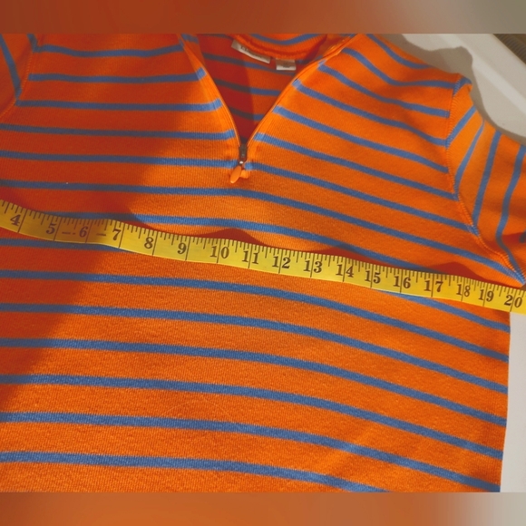L.L.Bean quarter zip mock neck. - Picture 5 of 11